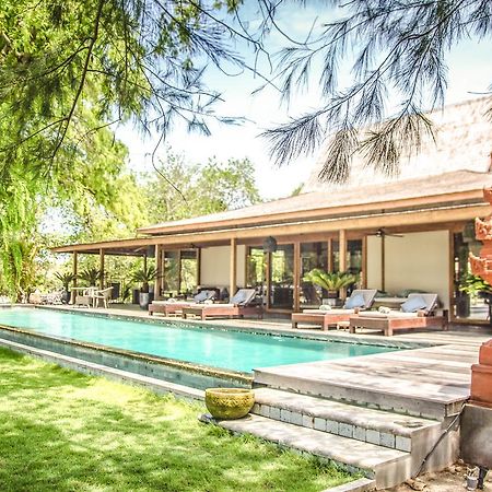 Villa Pulau Cinta Boutique Suites Gili Meno Exterior photo