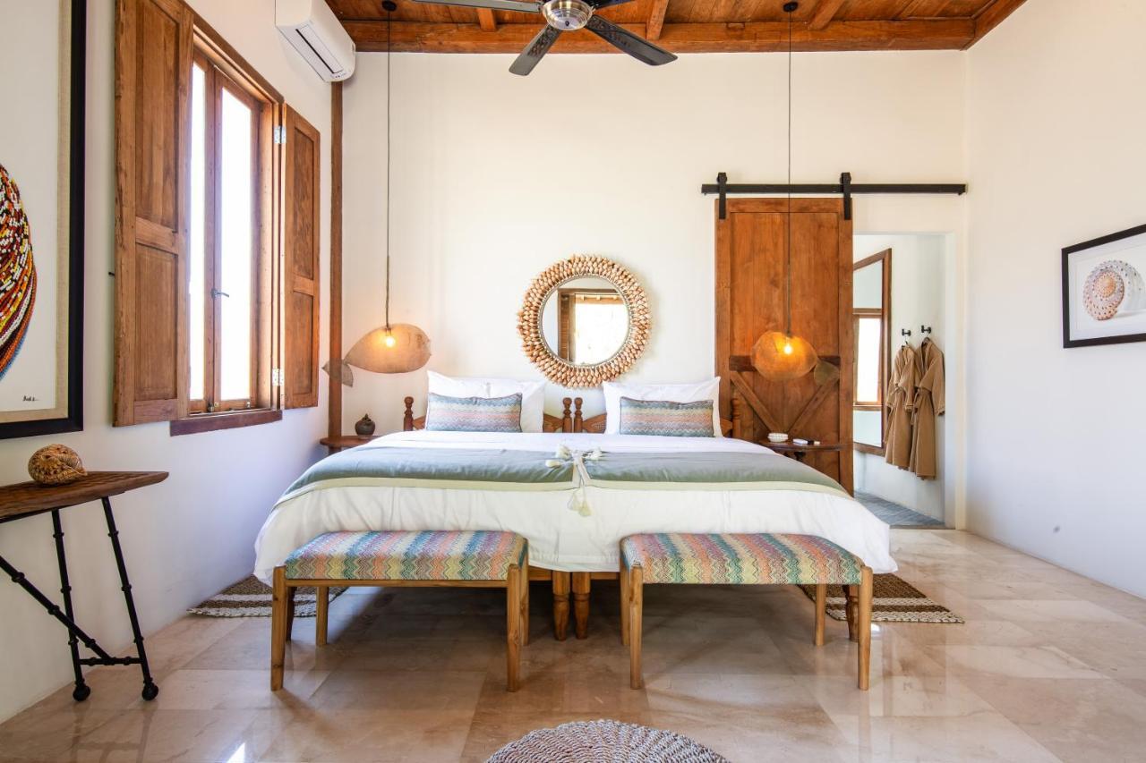 Villa Pulau Cinta Boutique Suites Gili Meno Exterior photo