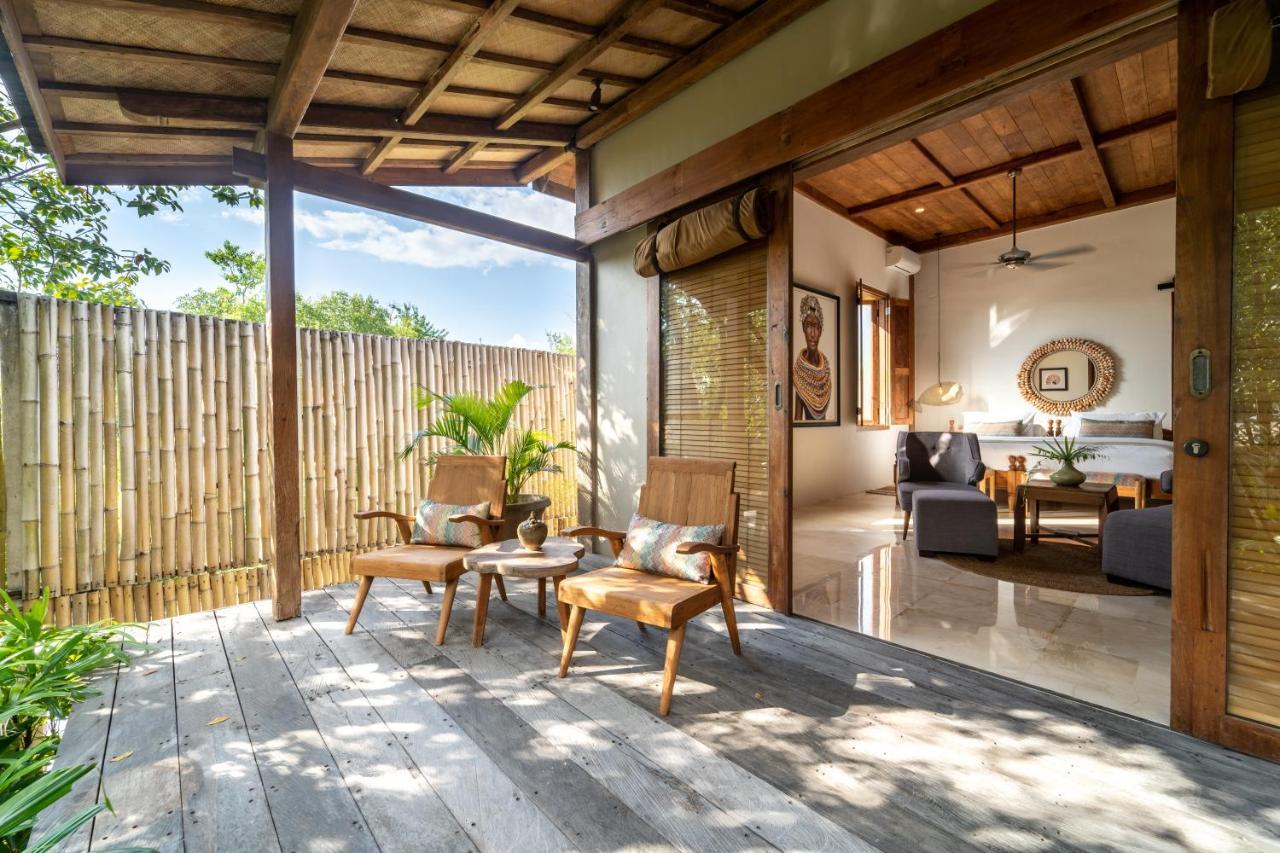 Villa Pulau Cinta Boutique Suites Gili Meno Exterior photo